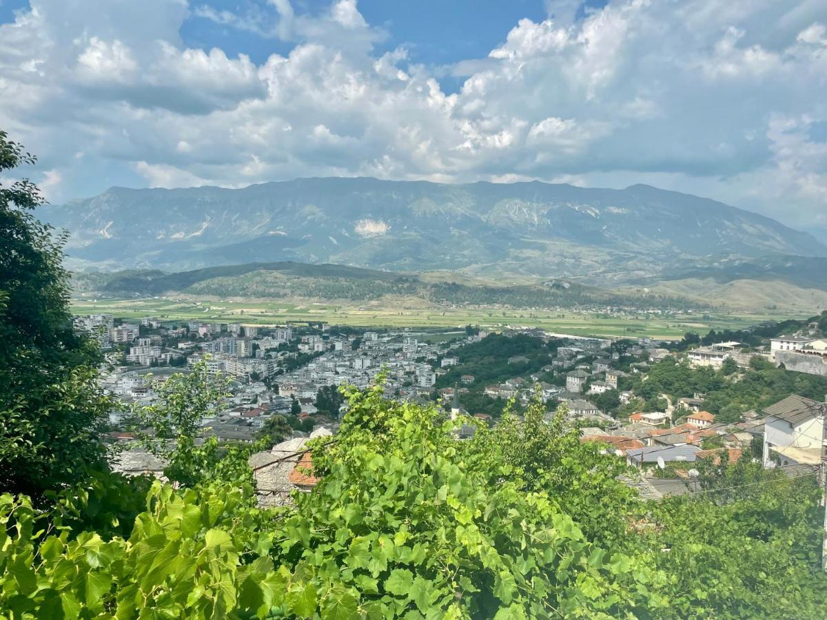 Panoramic View Guest House Gjirokastra Zewnętrze zdjęcie